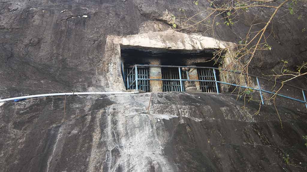 Madavoorpara Rock-cut Temple